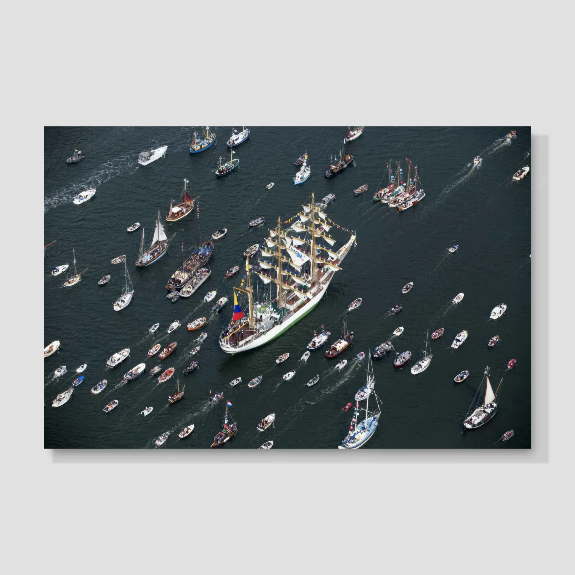 Amsterdam - Cris Tola Olivares (book) - Image 4