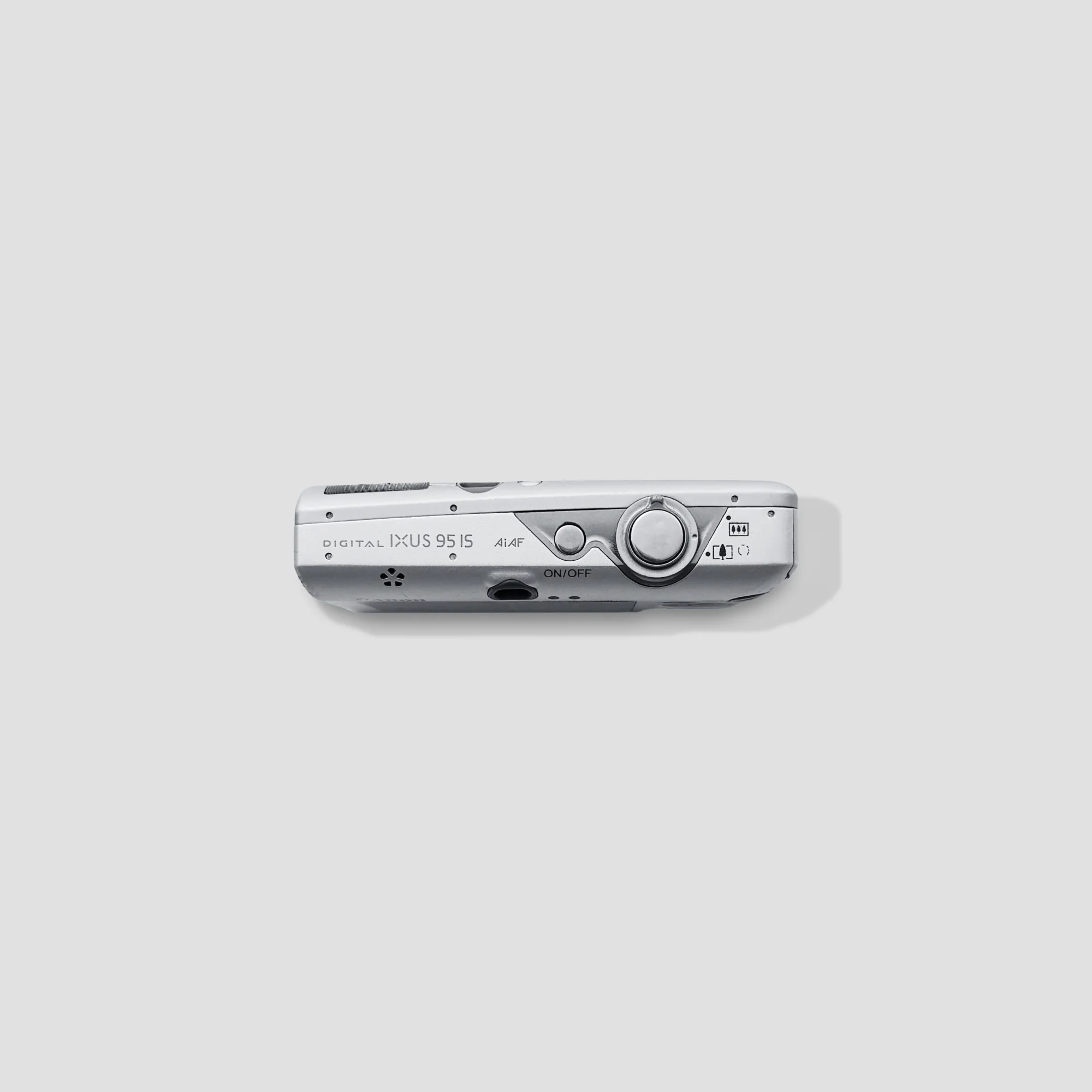 Canon IXUS 95 IS - Image 2