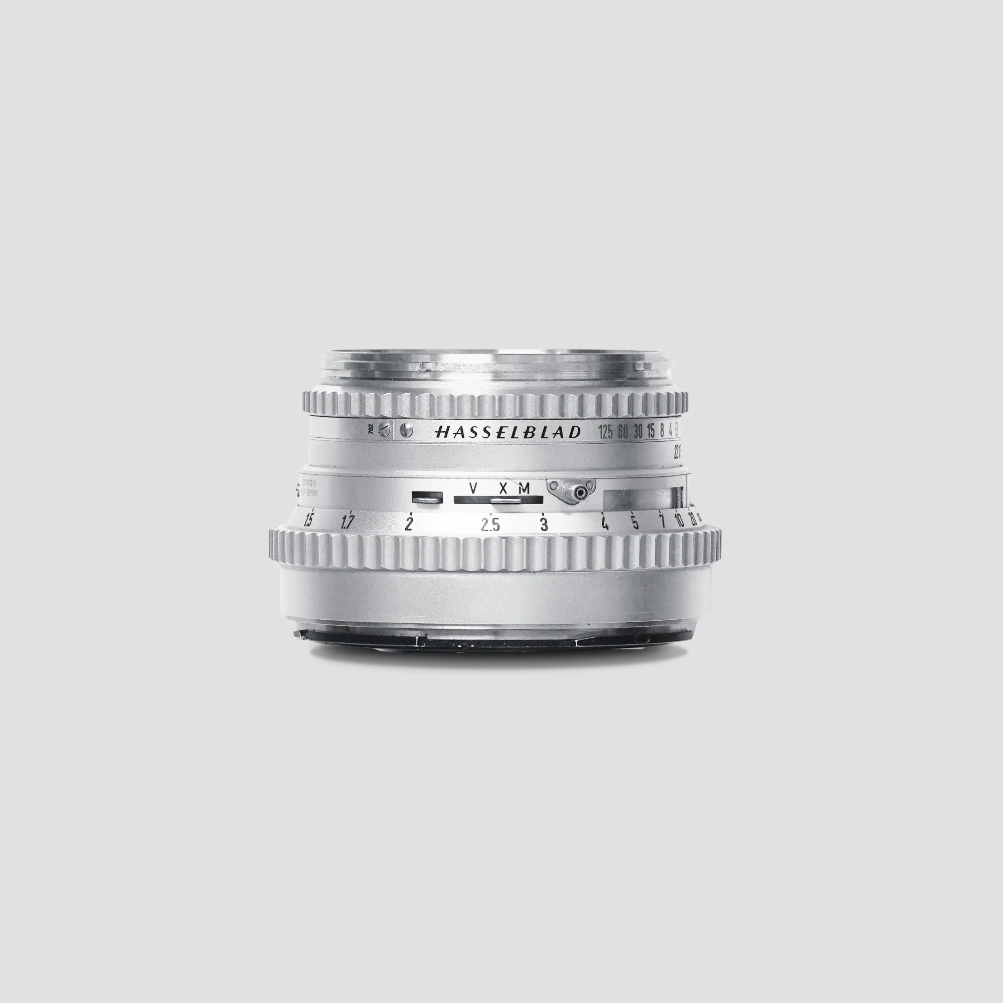 Hasselblad 500C + Planar 80mm 2.8 + A12 Film Magazine - Image 8