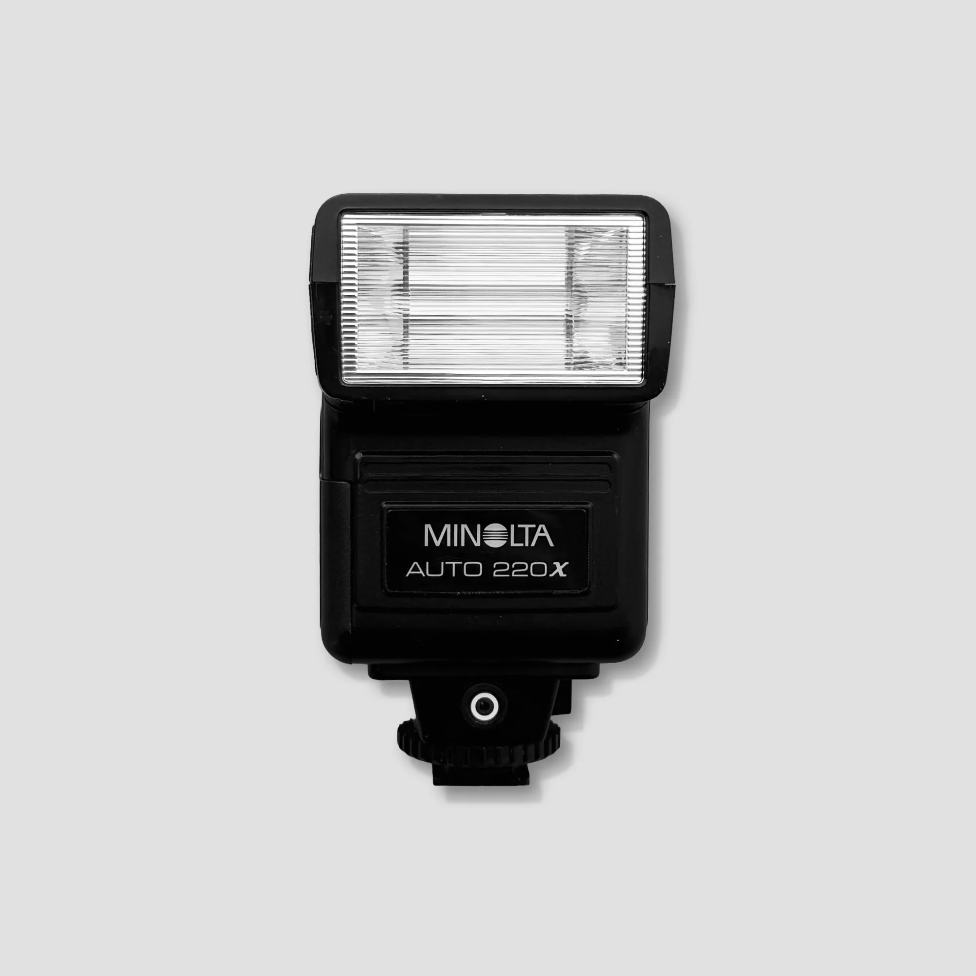 Minolta AUTO 220x
