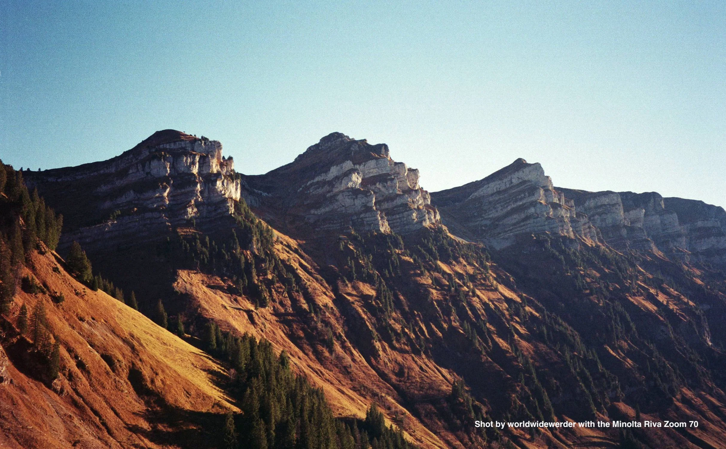 Minolta Riva Zoom 70 - Image 5