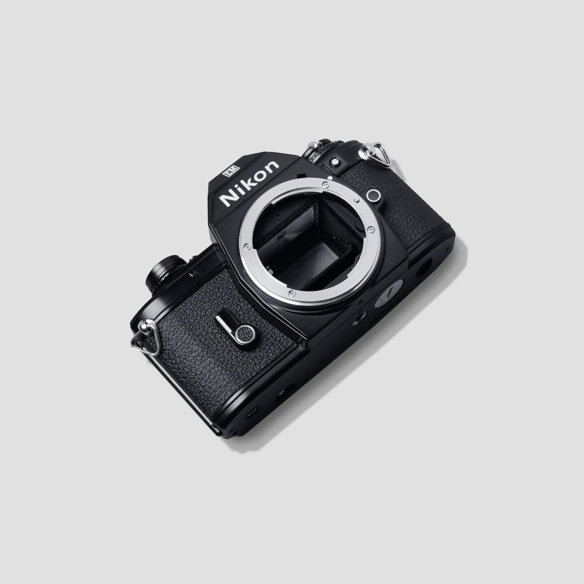 Nikon EM - Image 2
