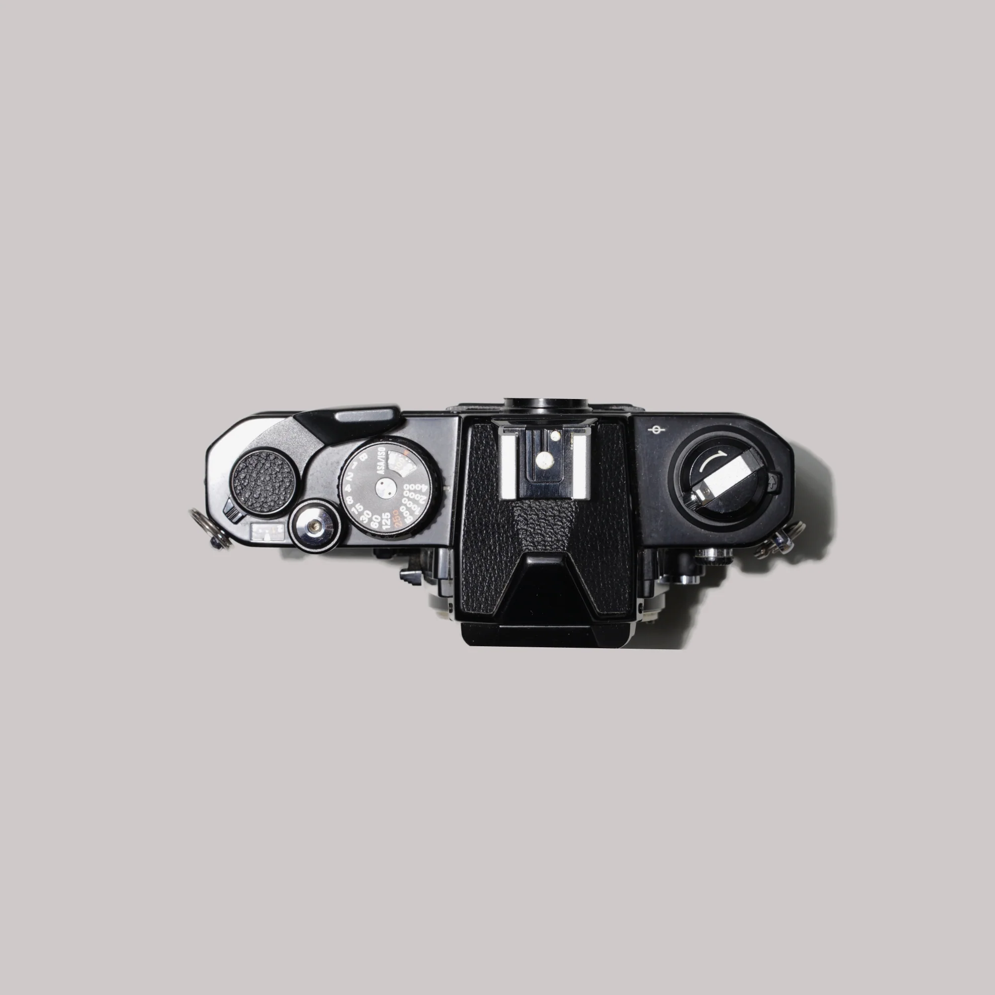 Nikon FM2n - Image 5