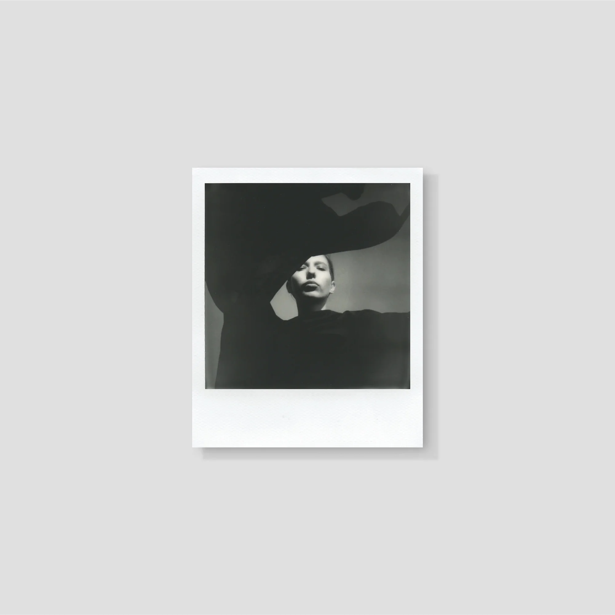 Polaroid B&W i Type Film - Image 4
