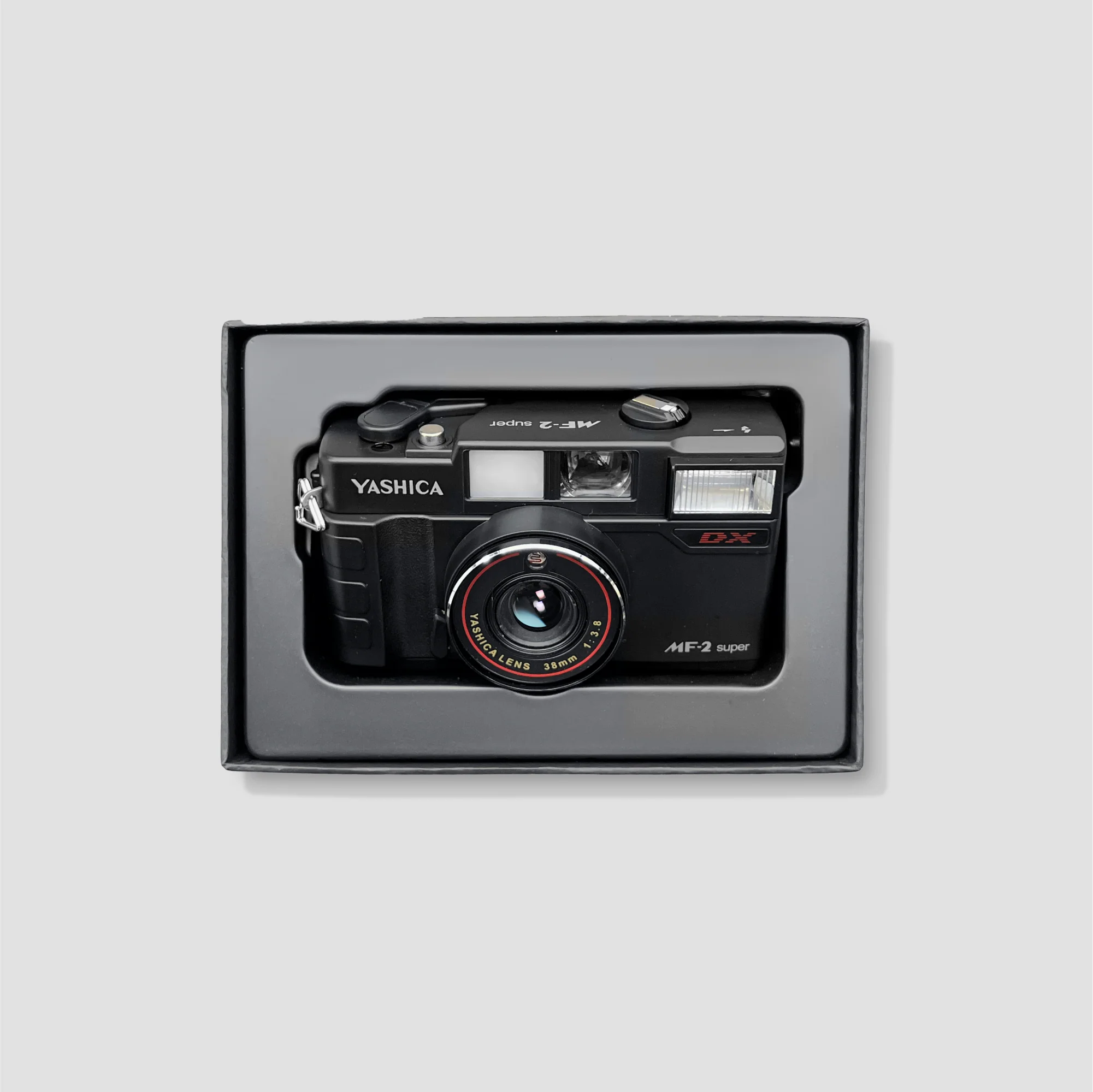 Yashica MF-2 Super - Image 5