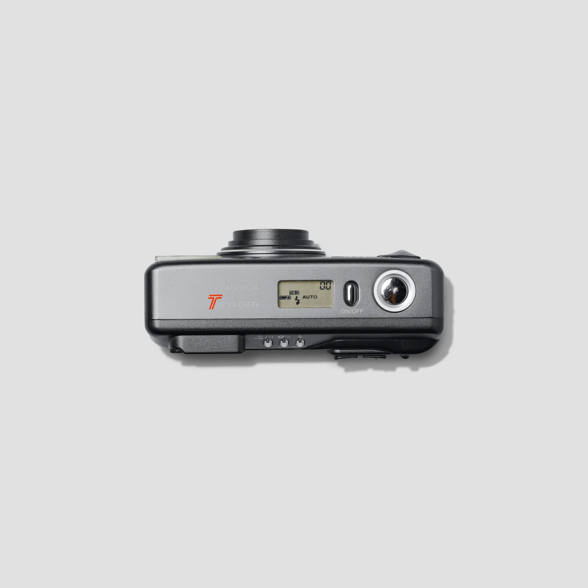 Yashica T4 Zoom - Image 4