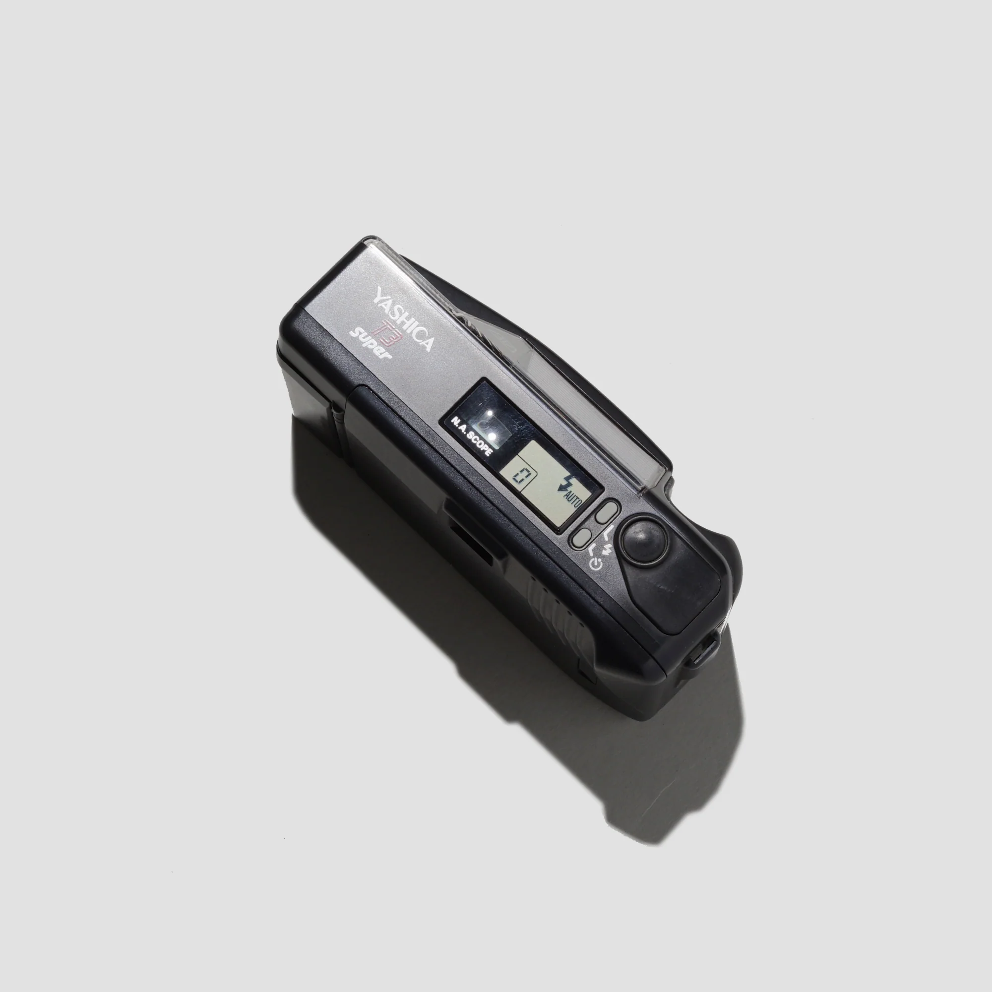 Yashica T3 - Image 3